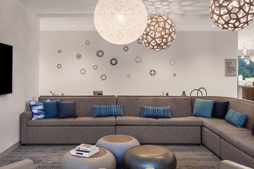 Element Asheville Downtown - photo 3