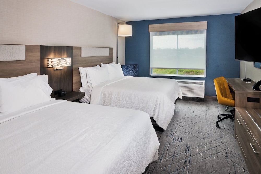 Holiday Inn Express Columbus Northeast - photo 16