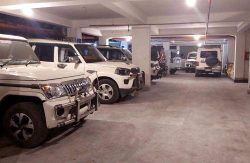 Hotel Hangout — Jangipur