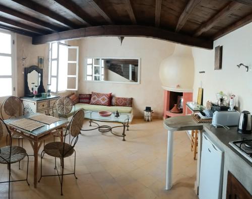 Maison Madina — 4-Star Luxury Hotel in Essaouira, Morocco