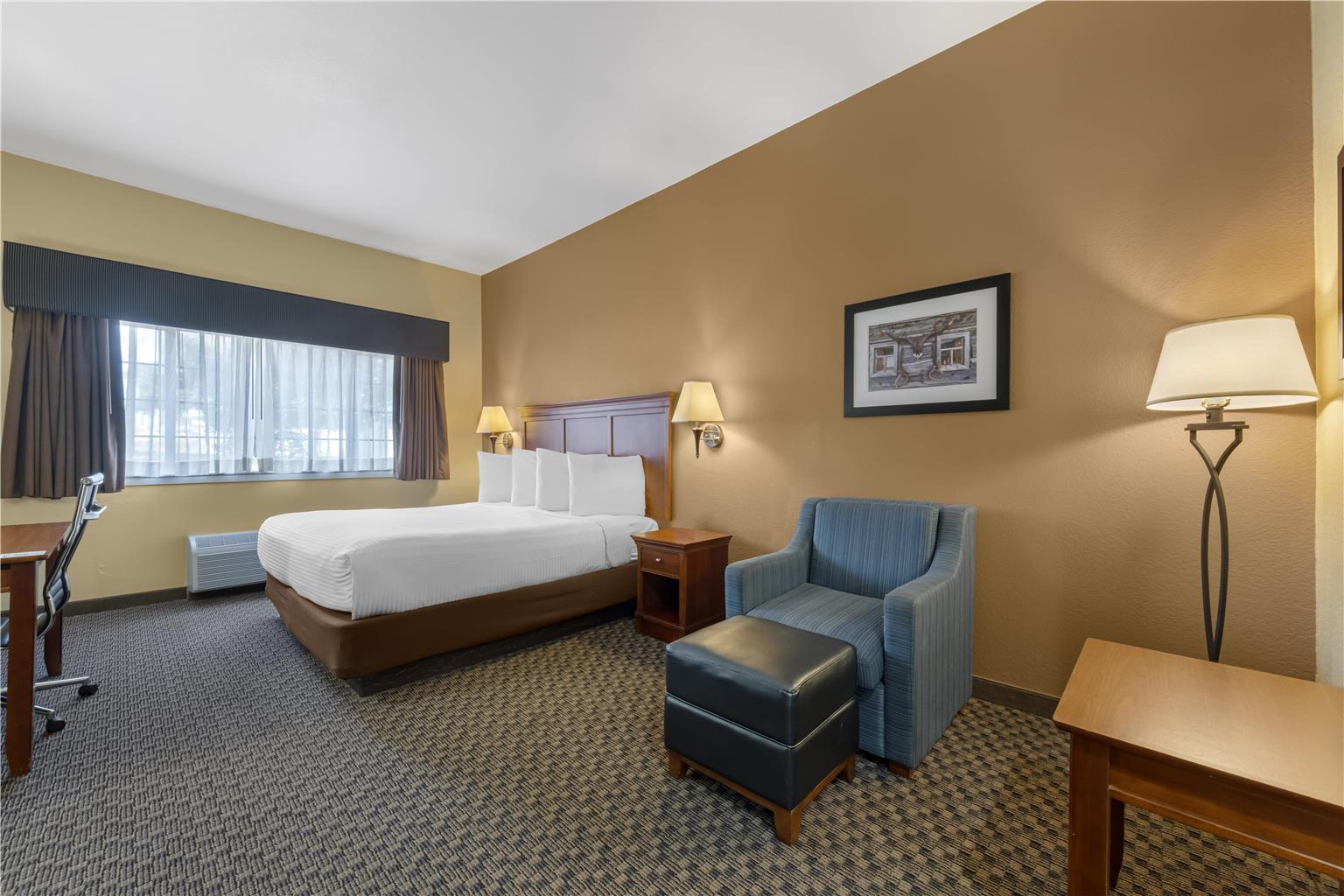 Best Western Plus Shamrock Inn & Suites - photo 18