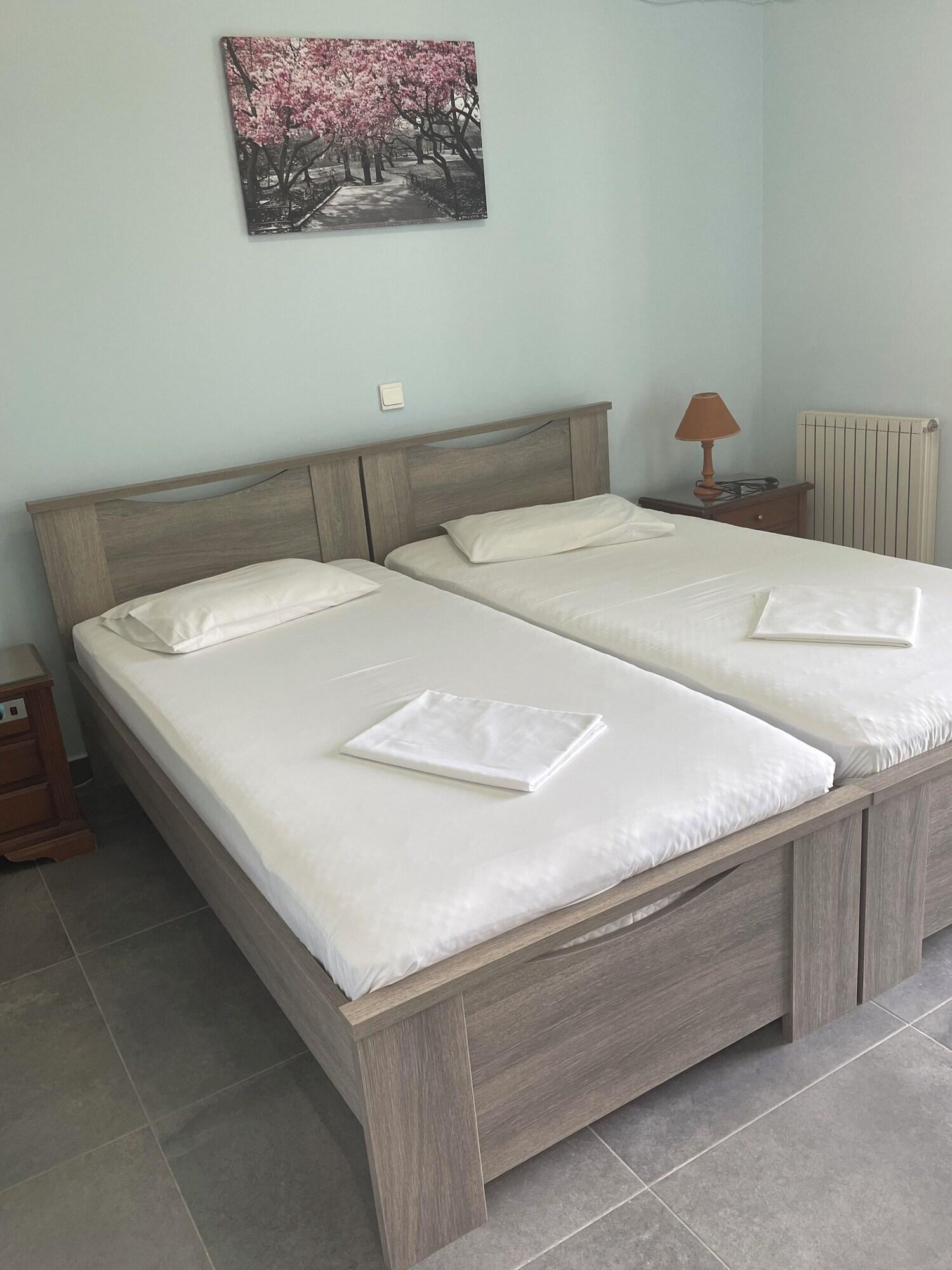Hotel Paradise — hotel in Oropos