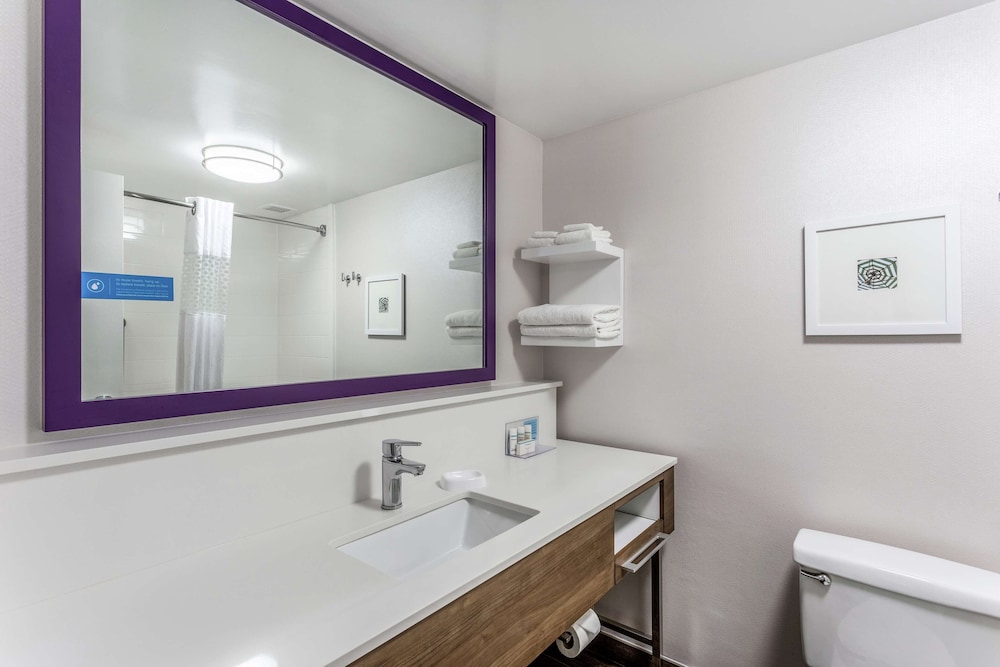 Hampton Inn Biloxi Ocean Springs - photo 10