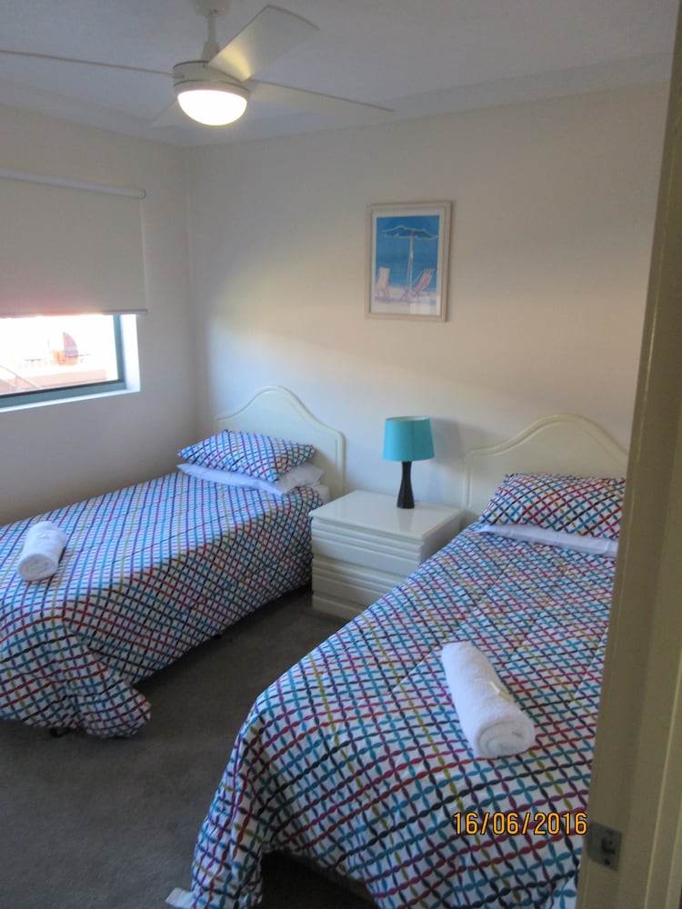 Pacific Place Apartments — Bilinga — photo 4