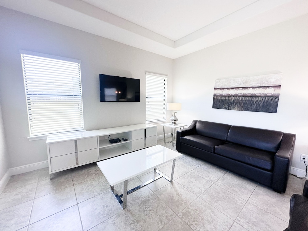Balmoral Resort 210bp 4 Bedroom Home by RedAwning - photo 19
