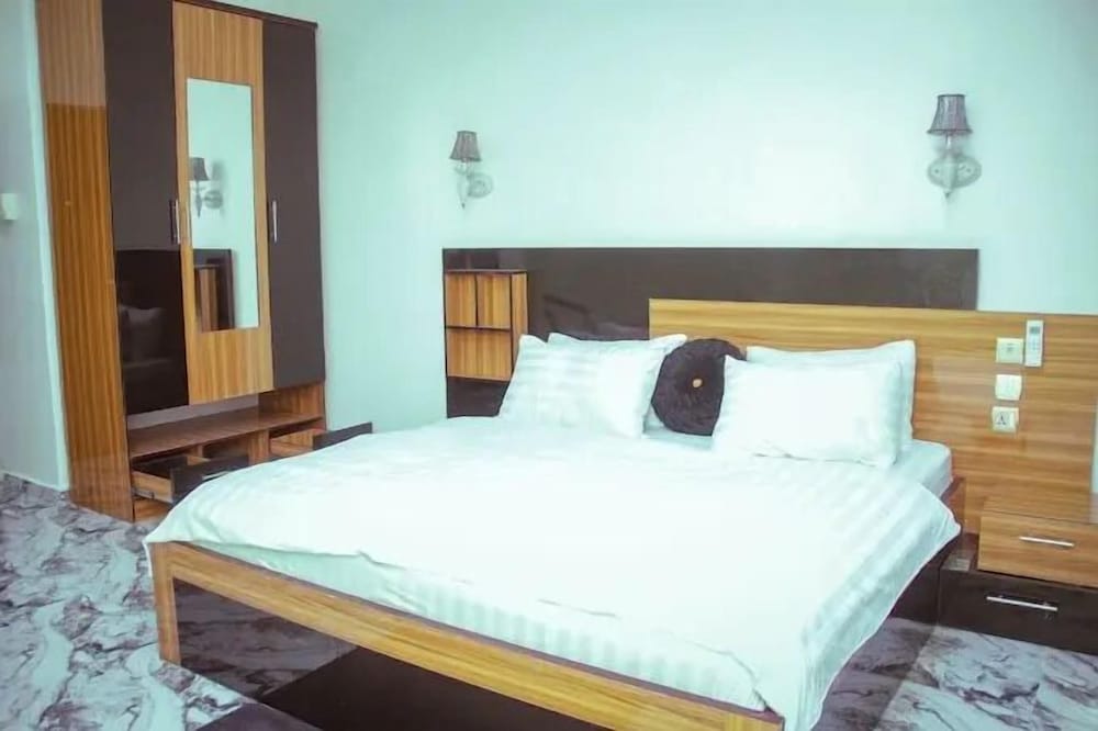 Mojo Hotel — Calabar — photo 5