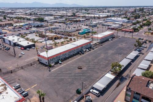 Super 8 by Wyndham Phoenix West - photo 21