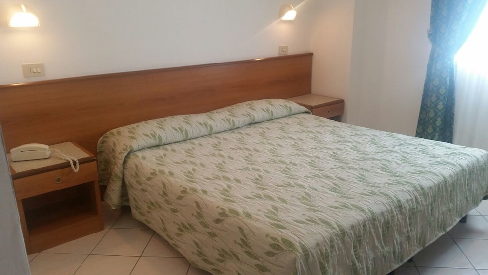 Hotel Astoria - last minute hotel in Viareggio