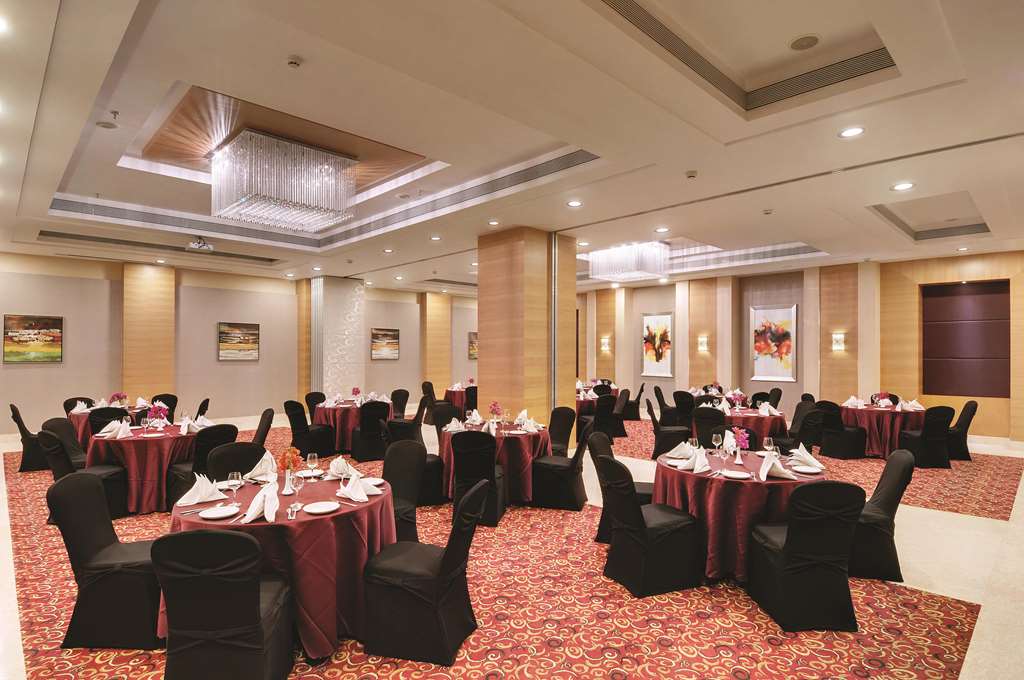 Express Inn The Business Luxury Hotel in Nashik, India