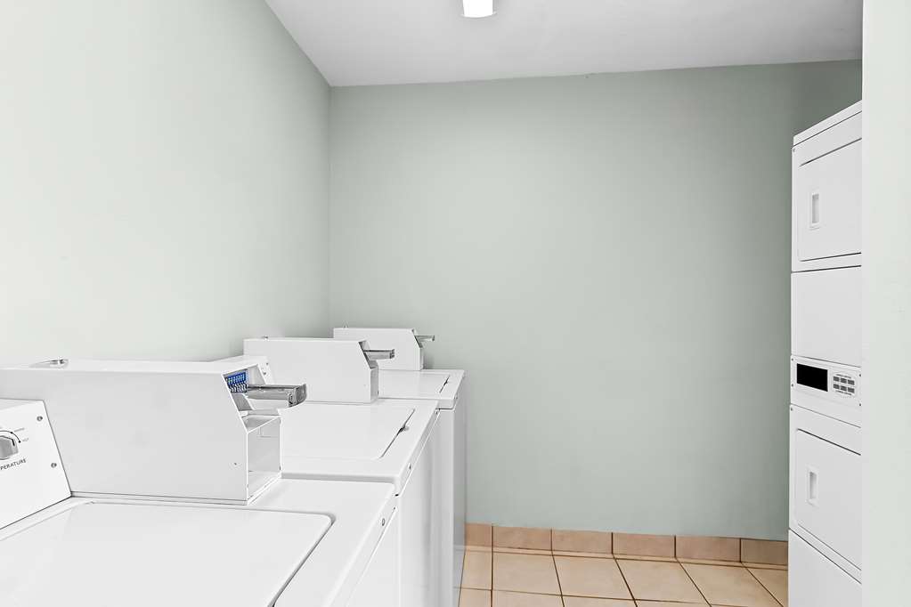 SureStay Studio by Best Western Pensacola - photo 10