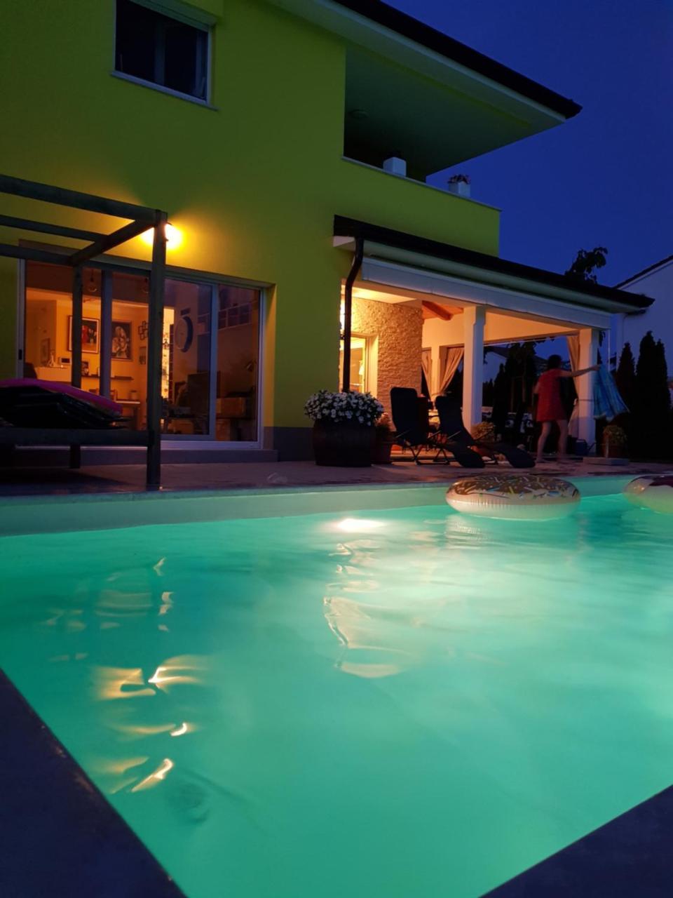Villa Gaya Stunny Garden with Xl Pool And E Bike — 4-Star Luxury Hotel in Porec, Croatia
