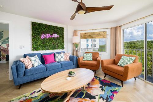 It’s Island Time in the Keys Double King Ensuites 2 Balconies in Key Largo, United States