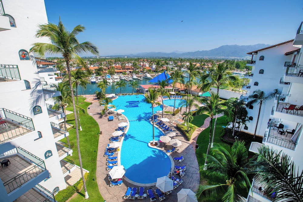Vamar Vallarta Marina & Beach Resort