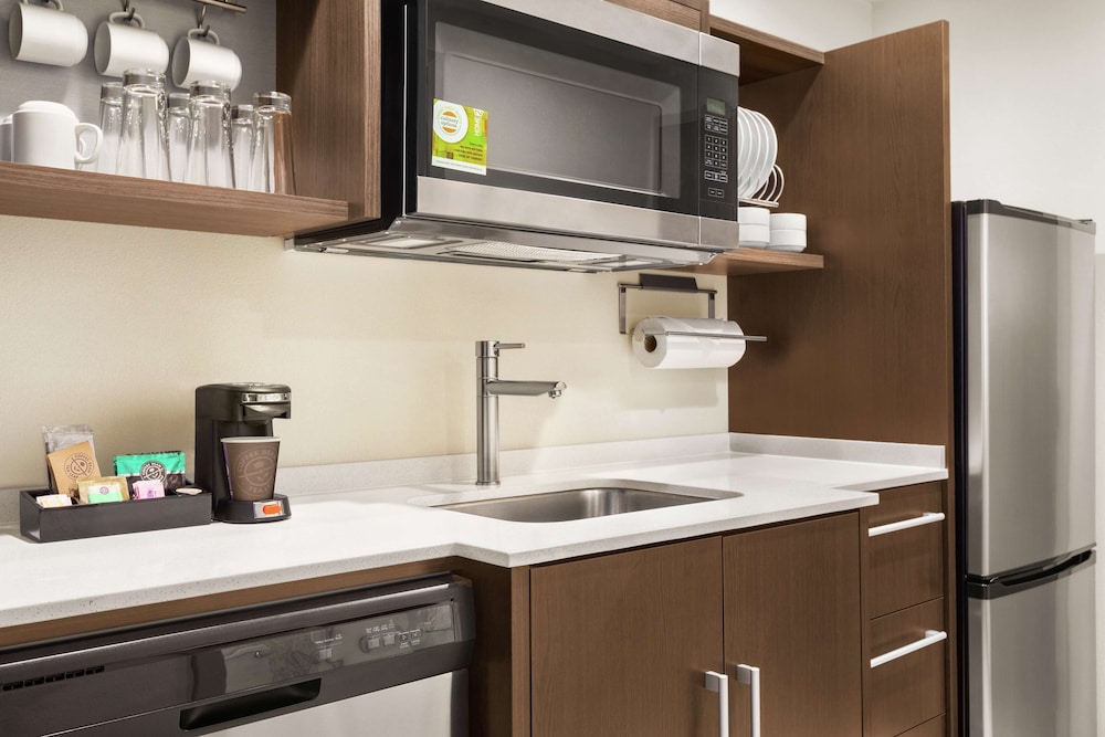Home2 Suites by Hilton Colorado Springs South - photo 15