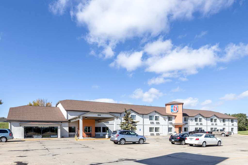 Motel 6 Waterloo IA - photo 3
