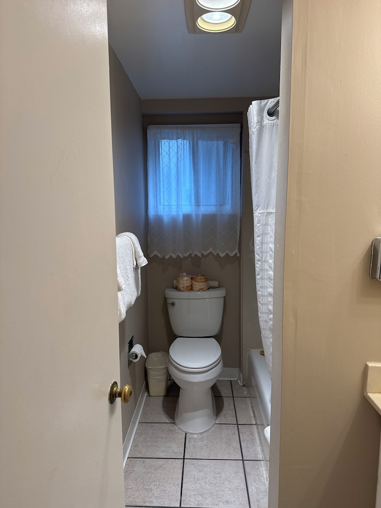 Carmel Resort Inn - photo 89