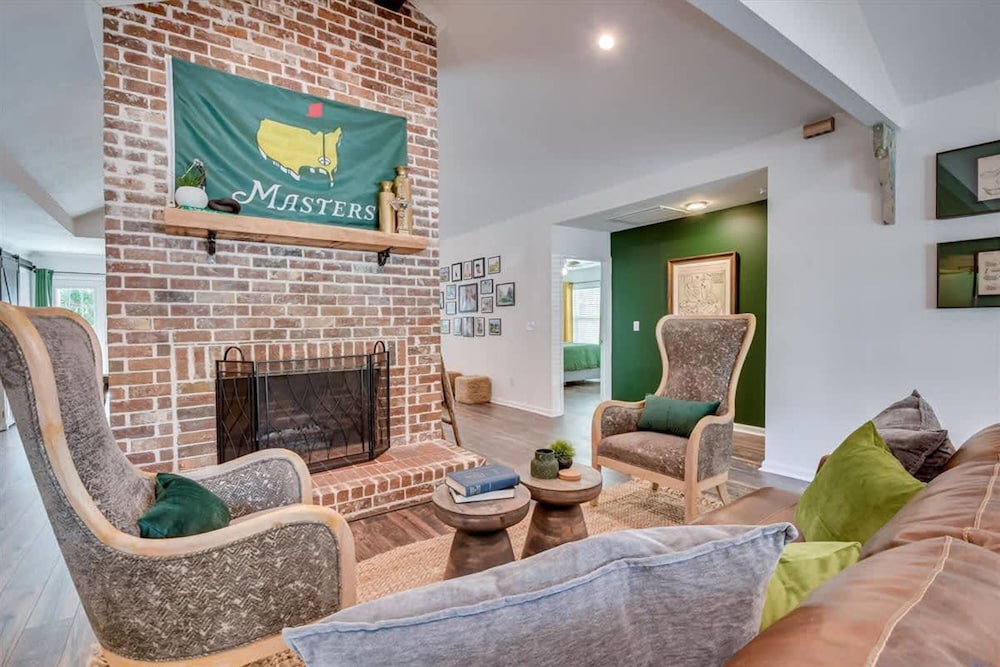 Southern Luxury Retreat Augusta Nat L Golf Vibes — Augusta