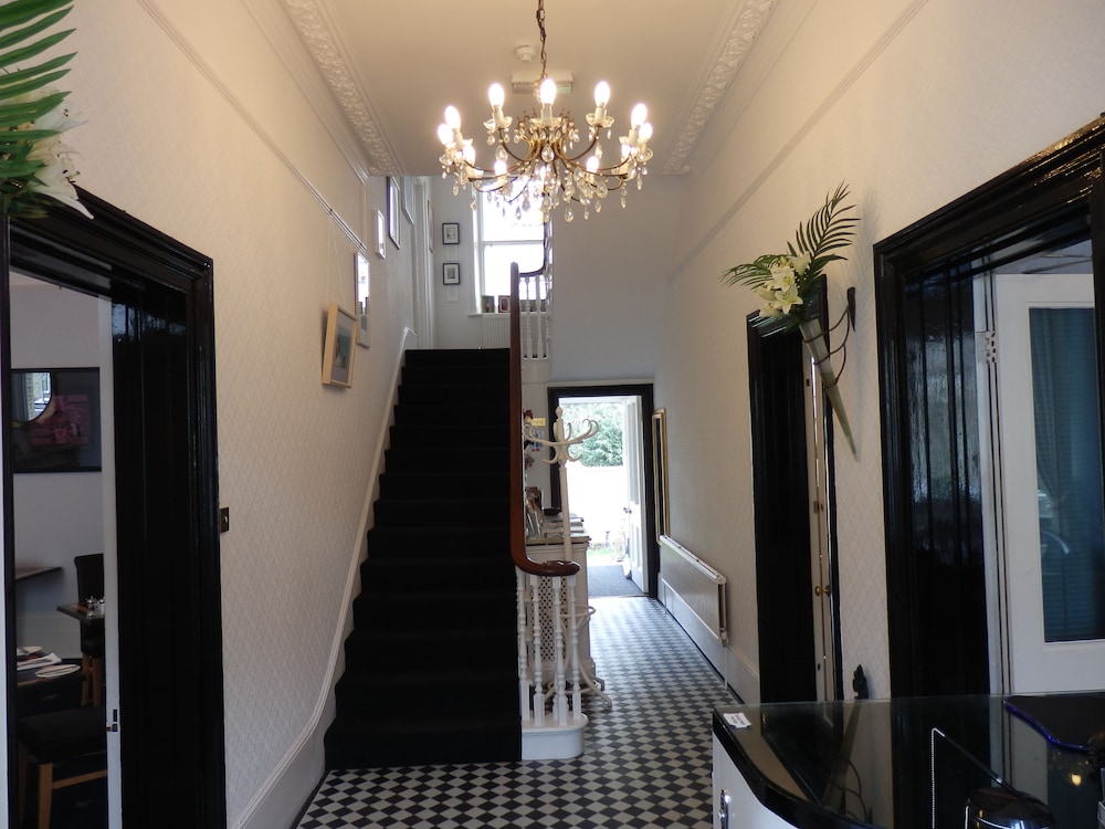 The Claremont — Brighton — photo 2