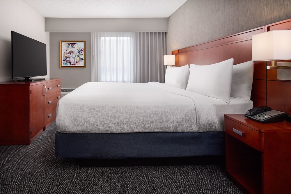 Courtyard by Marriott Fort Collins - photo 15
