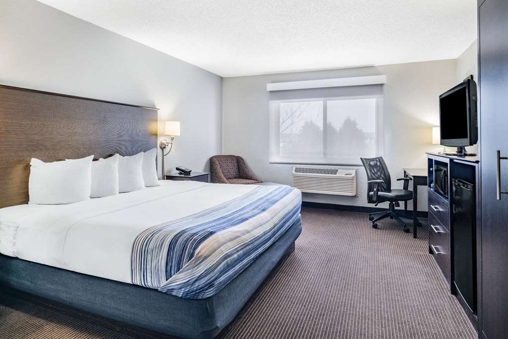 AmericInn by Wyndham Plover Stevens Point - photo 22
