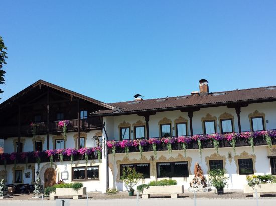 Landgasthof Hotel Neiderhell — Raubling