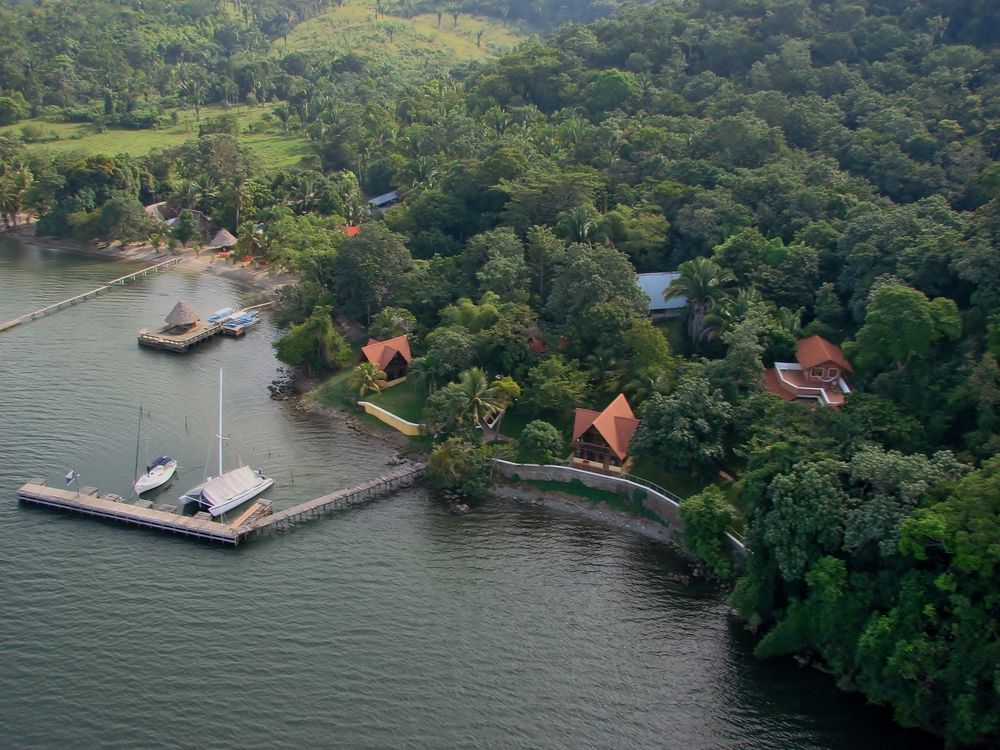 Denny’s Beach Resort Hotel in Los Amates, Guatemala