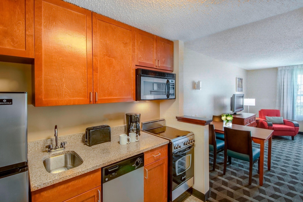 TownePlace Suites by Marriott Baltimore BWI Airport - photo 16