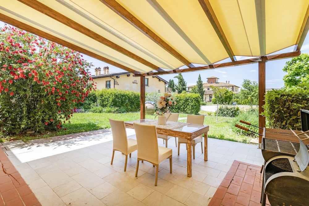 la casa di Debora — 4-Star Luxury Hotel in Arezzo, Italy