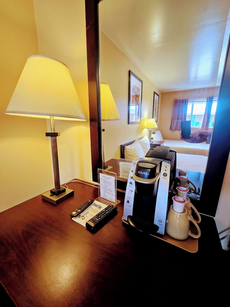 Teton Court Motel - photo 22