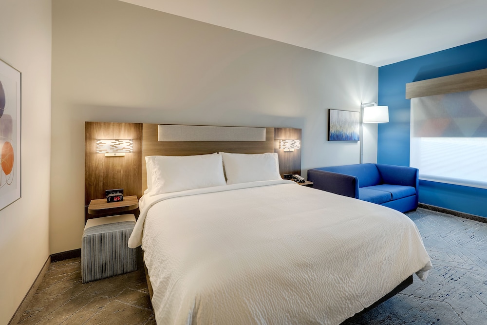 Holiday Inn Express Holly Springs Raleigh Area by IHG - photo 15