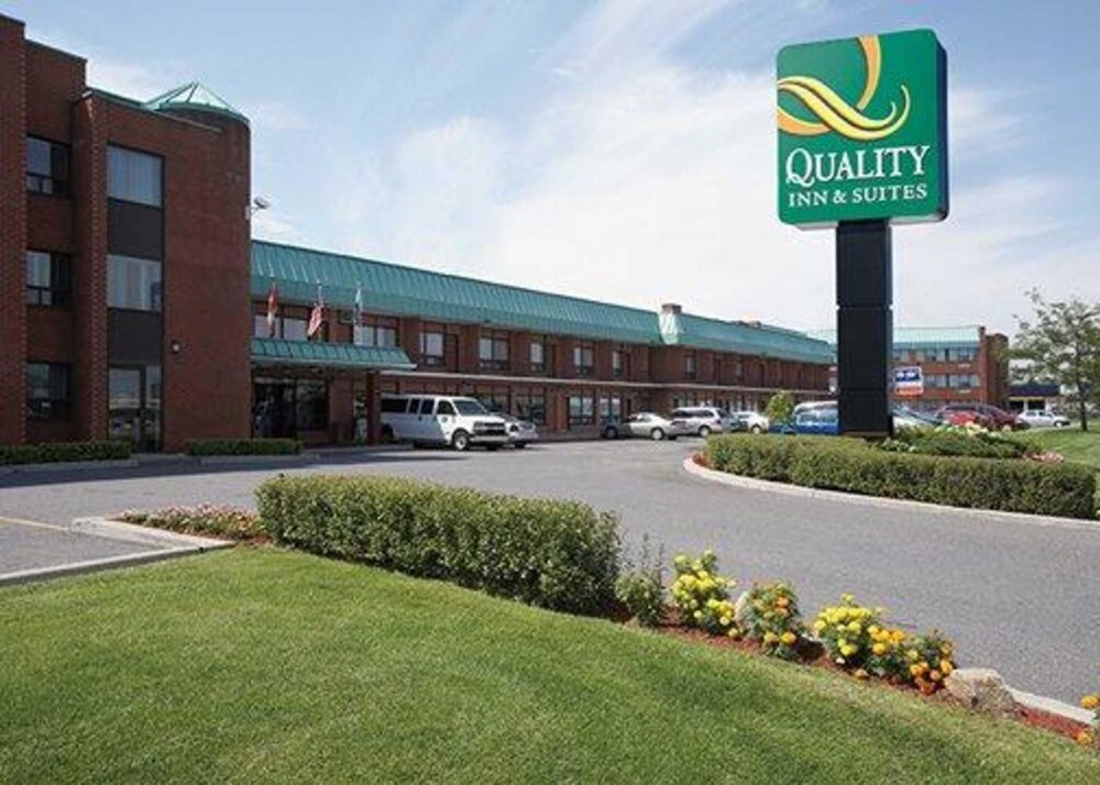 Quality Inn Suites P E Trudeau Airport — Dorval