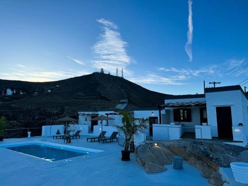 O Mylos — 4-Star Luxury Hotel in Ermoupolis, Greece