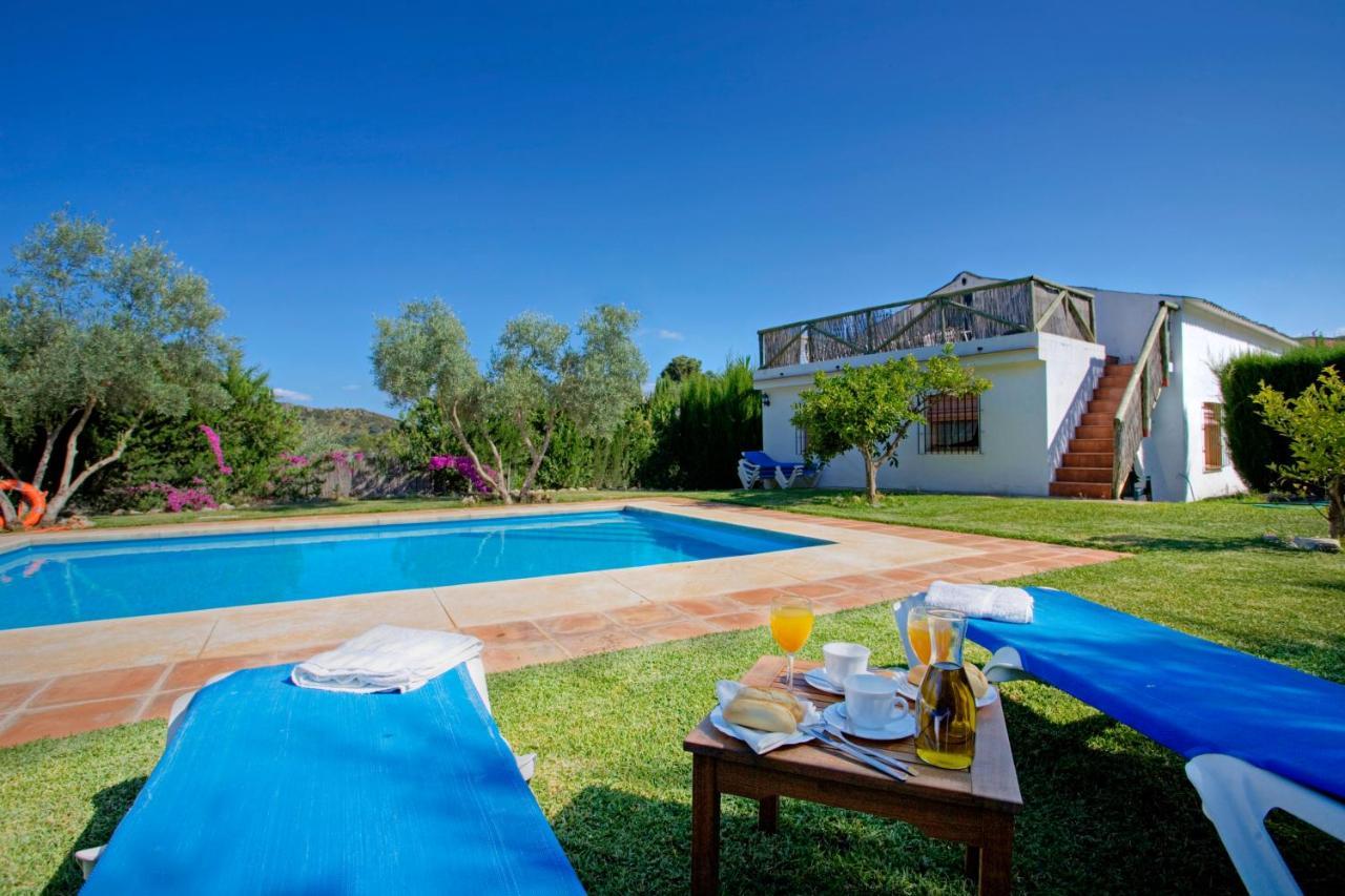 Villa la Solana Rocabella — 4-Star Luxury Hotel in Alora, Spain
