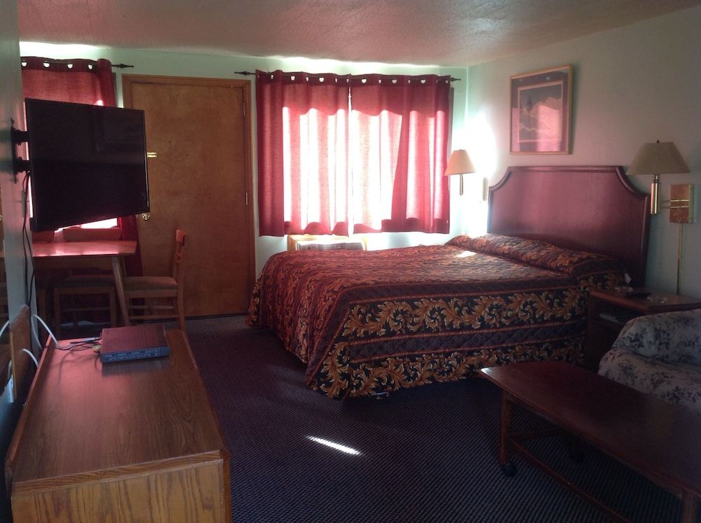 Granby Motel - photo 8