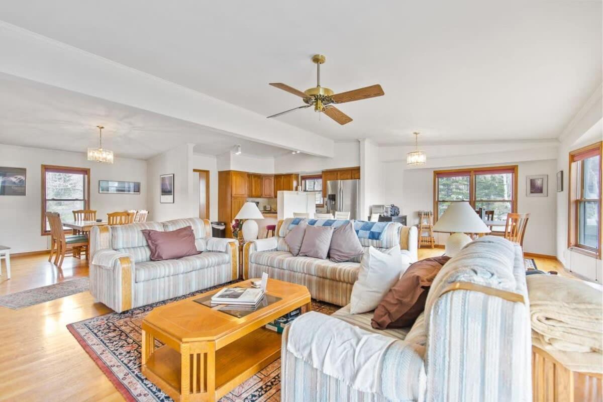 Homey 3br Near Lake Dillon With Mountain Views — Dillon