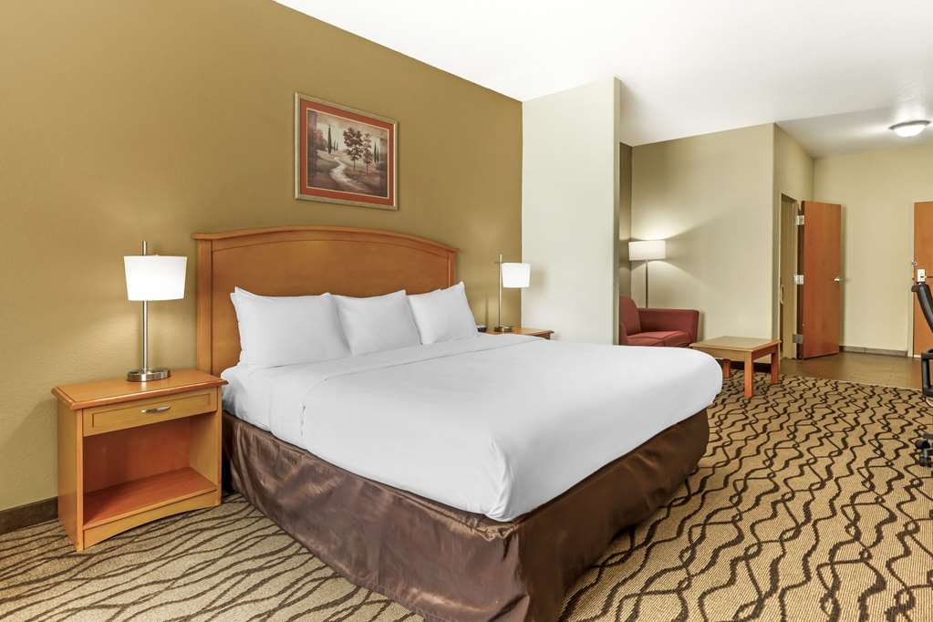 Comfort Inn & Suites Chesapeake Portsmouth - photo 16