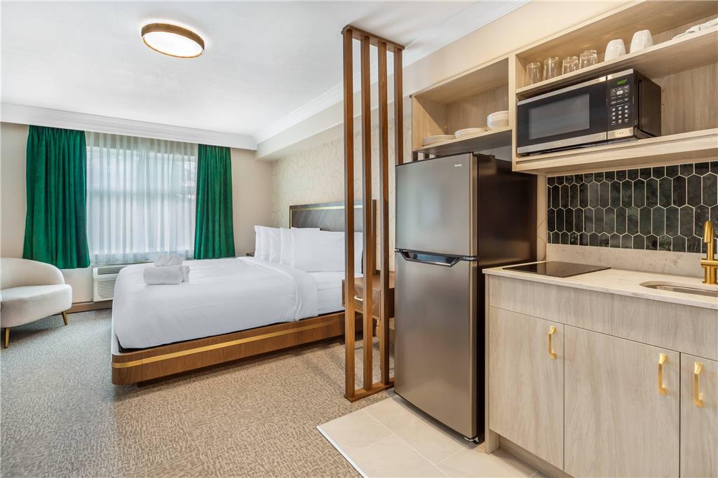 Velora Hinton an Ascend Collection Hotel in Hinton, Canada