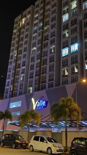 Valley Suite by Rifa Wifi — 4-Star Luxury Hotel in Kuantan, Malaysia