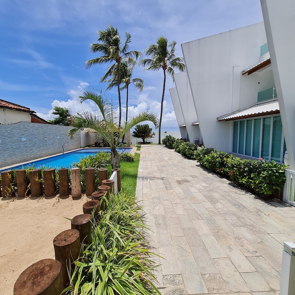 Flat 202 Com Cobertura Em Maria Farinha — Paulista