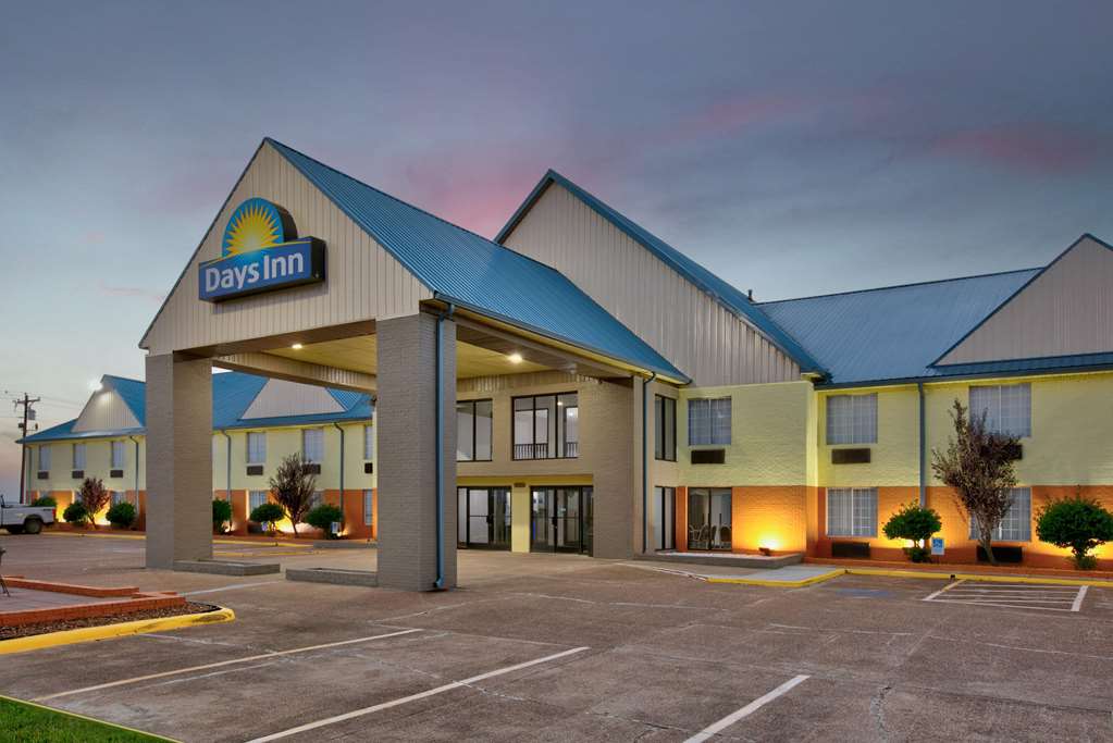 Days Inn by Wyndham Tunica Resorts - photo 4