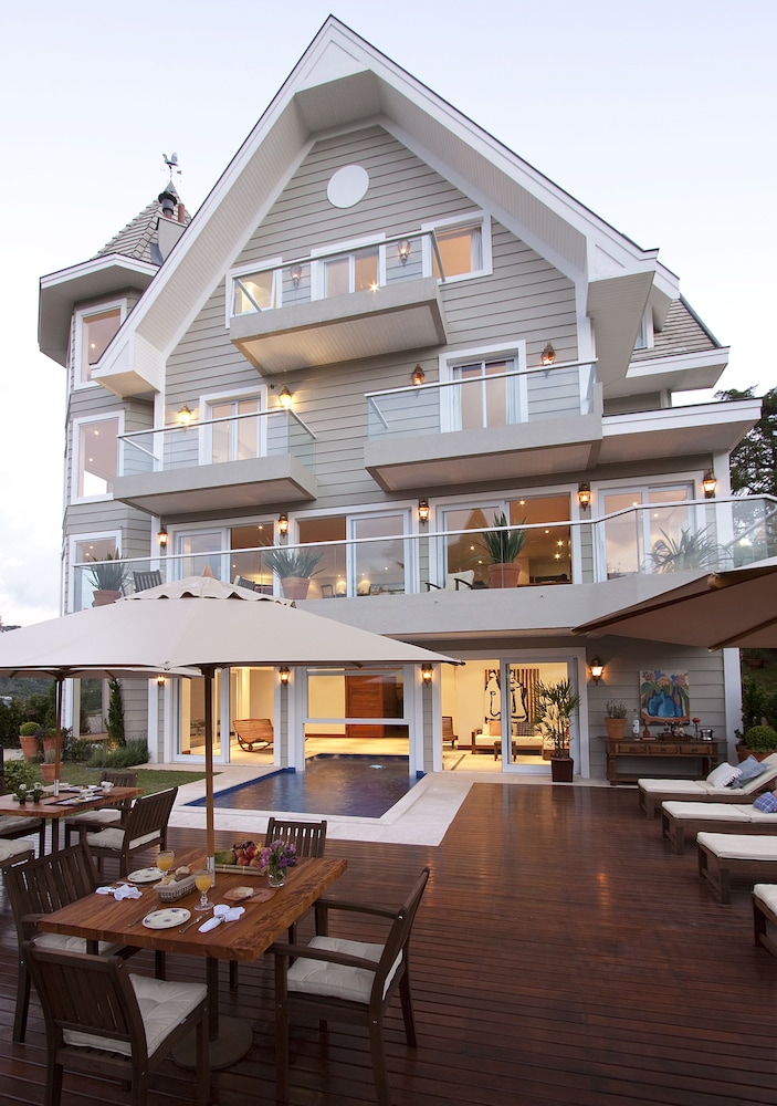 L.A.H. Hostellerie in Campos Do Jordao, Brasil