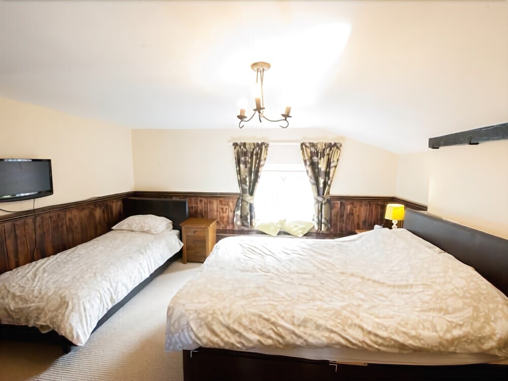 The Red Lion - last minute hotel in Chester