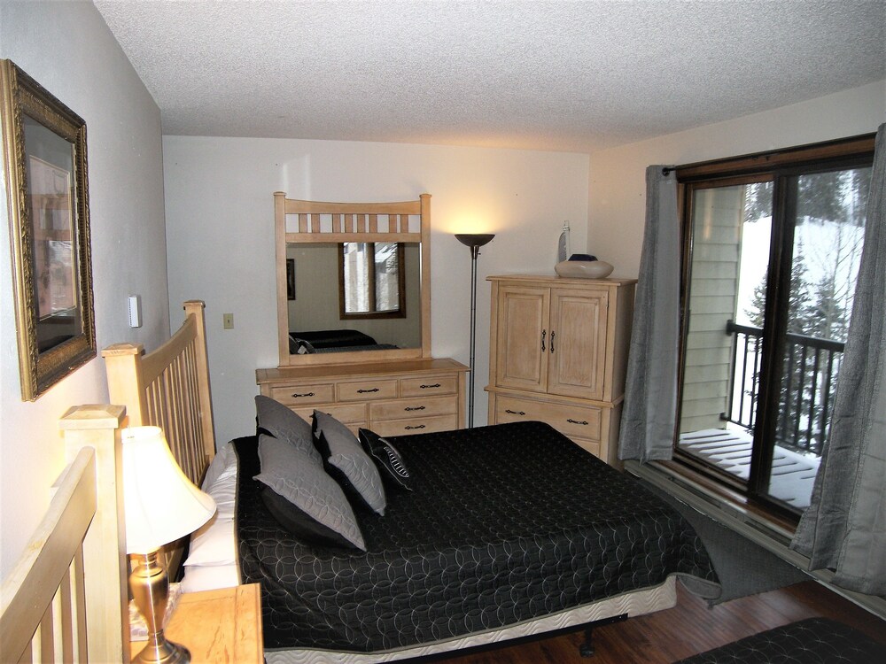 Fox Pine Lodge Hotel Room 2 - photo 5