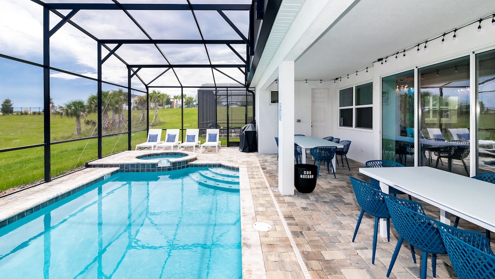 The Bliss at Solara — 4-Star Luxury Hotel in Kissimmee, United States