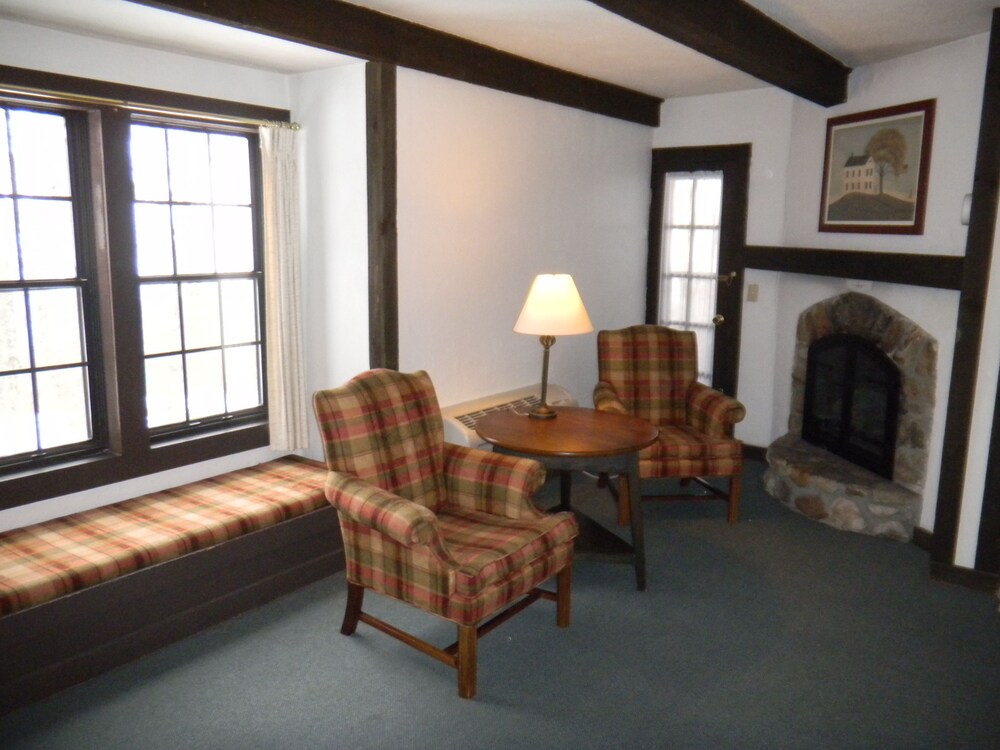 Beech Mountain Inns - photo 9