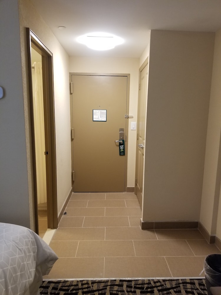 Holiday Inn Poughkeepsie by IHG - photo 8
