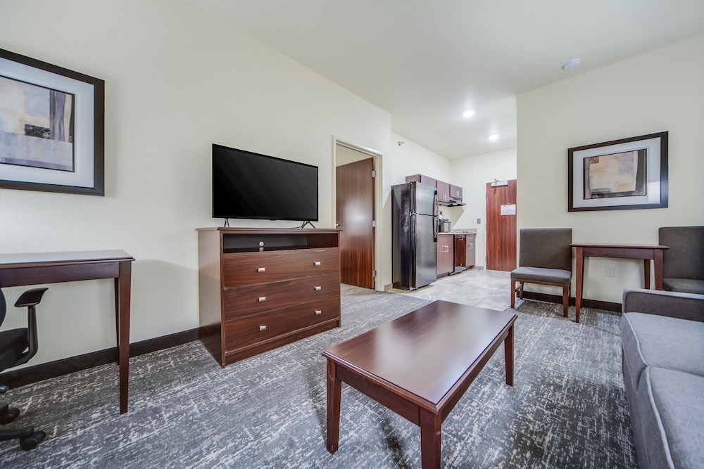 Cobblestone Hotel & Suites Cozad - photo 20