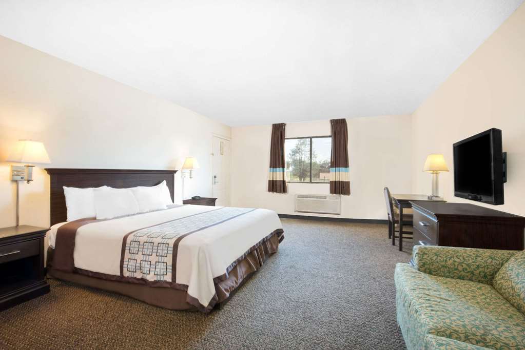 Americas Best Value Inn Hobbs - photo 5