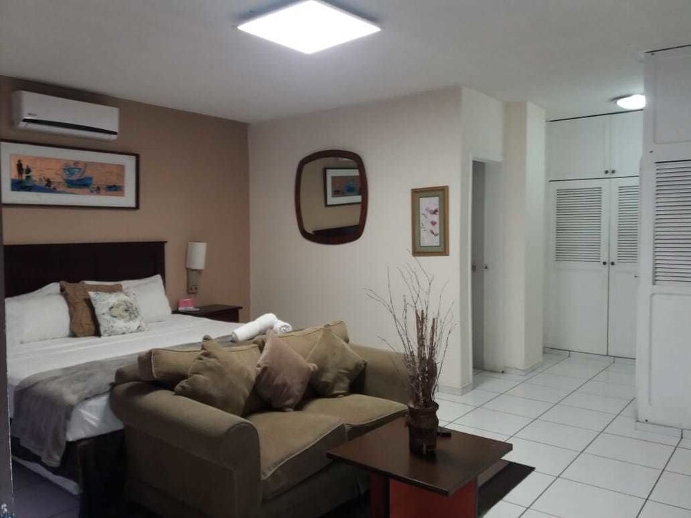 Hotel Hogartel Darío in Tegucigalpa, Honduras