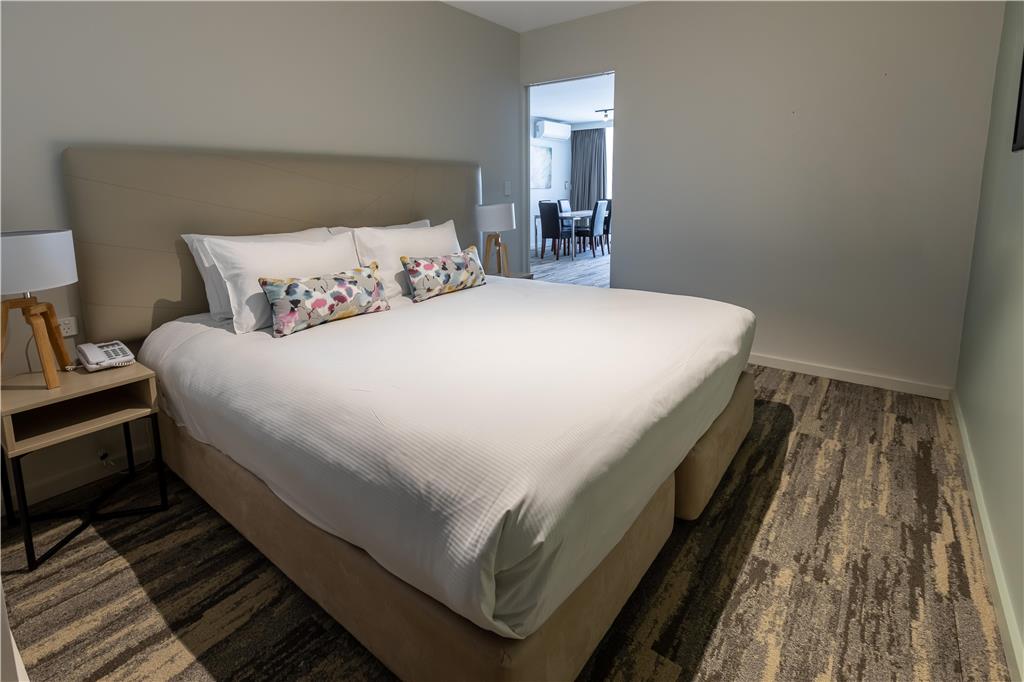 Nightelier Narrabeen — 4-Star Luxury Hotel in Narrabeen, Australia
